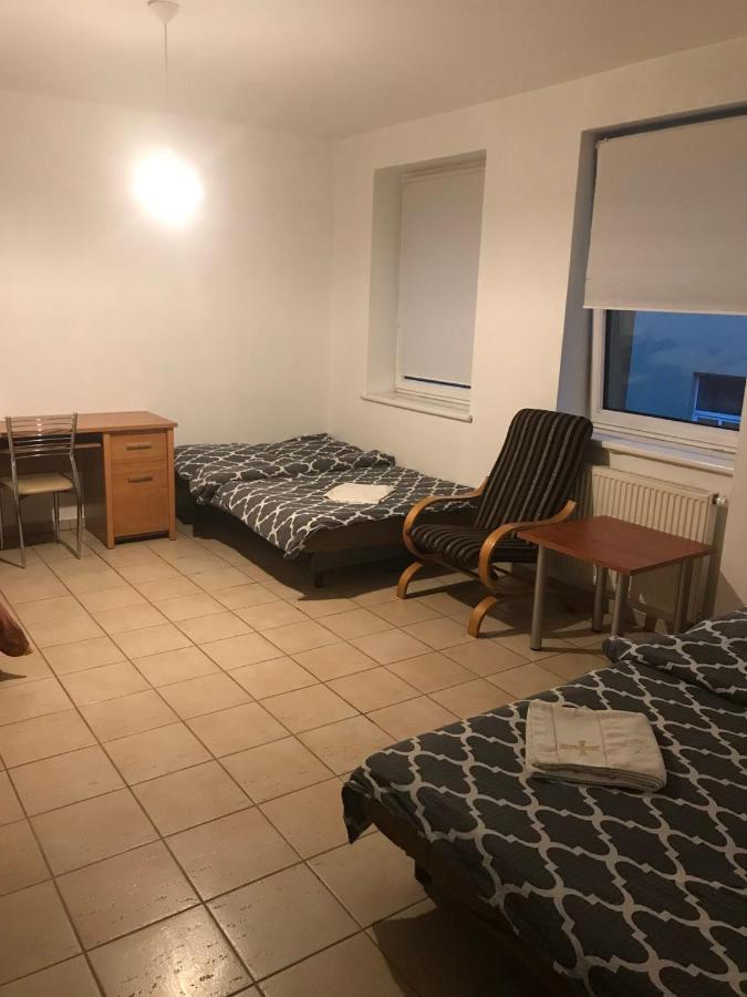 Pilgrims Place Hostel Częstochowa Екстериор снимка